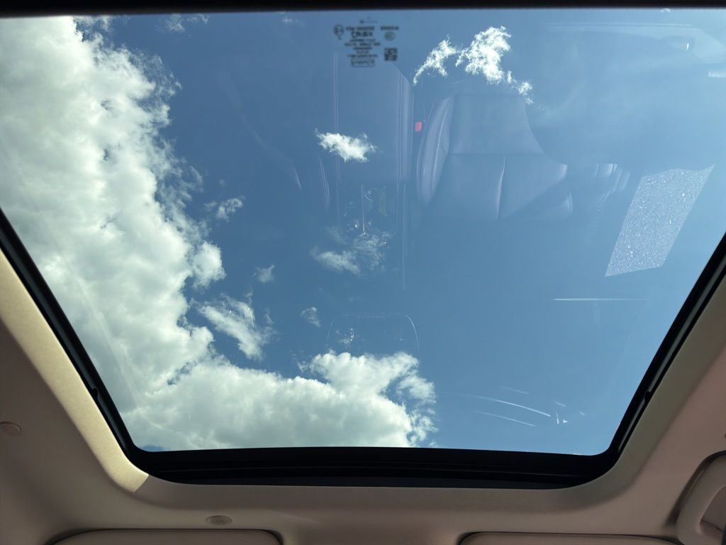 Certified 2023 Lincoln Corsair Reserve w/ Equipment Group 202A AWD/4WD image 25