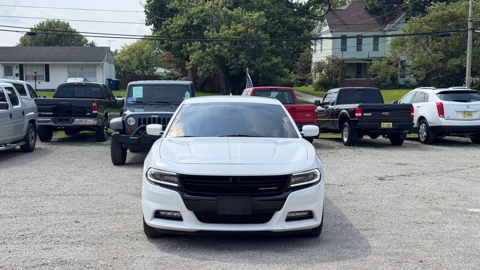 Used 2017 Dodge Charger SXT w/ AWD Plus Group image 7