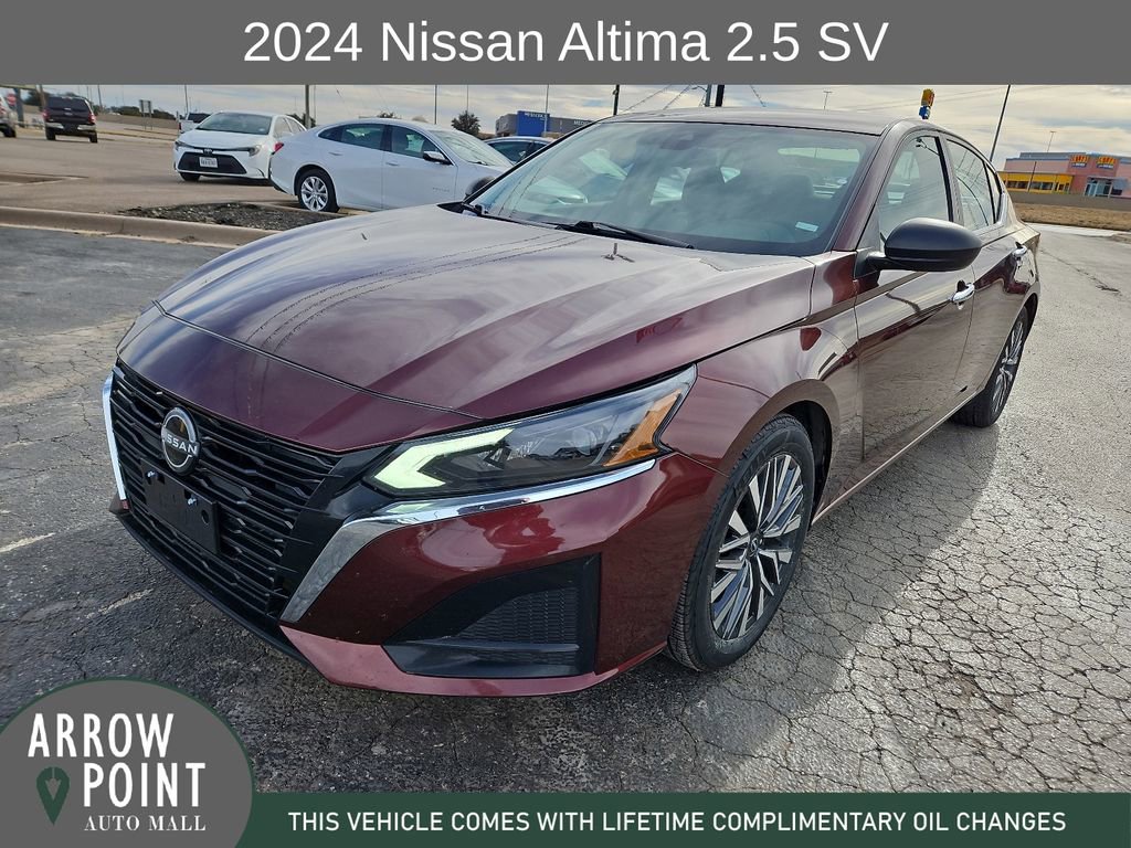 Used 2024 Nissan Altima 2.5 SV image 4