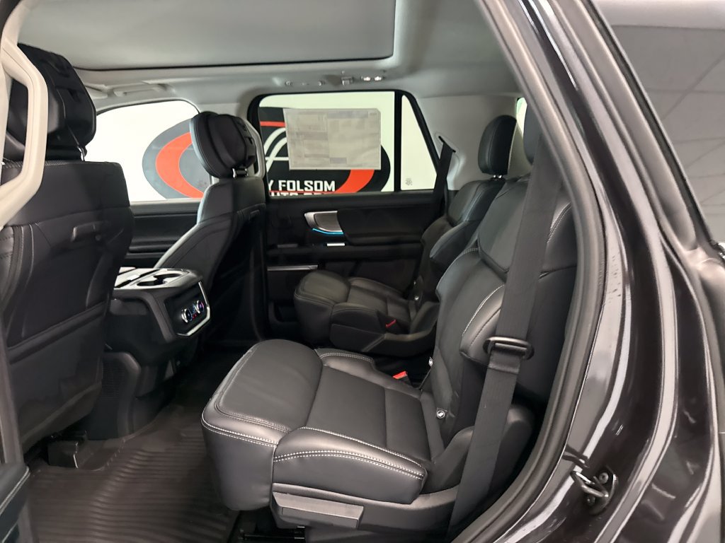 New 2027 Ford Expedition Platinum w/ Driver's Package RWD image 14
