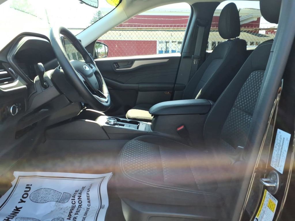 Used 2024 Ford Escape Active w/ Tech Pack #1 AWD/4WD image 15