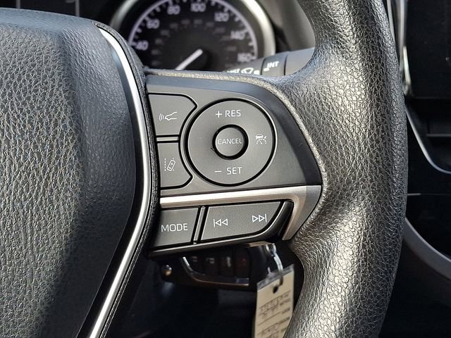 Used 2021 Toyota Camry LE image 21