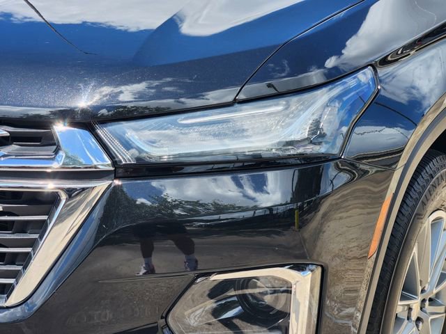 Used 2023 Chevrolet Traverse LT FWD image 9