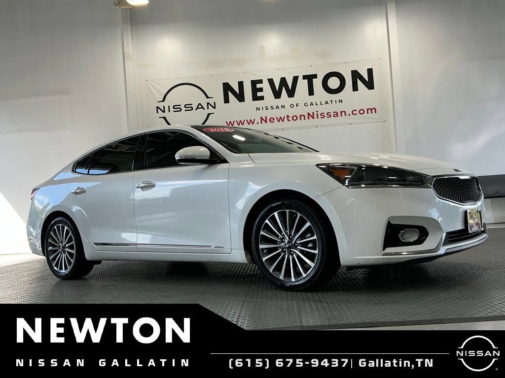 Used 2018 Kia Cadenza Premium w/ Luxury Package FWD image 24