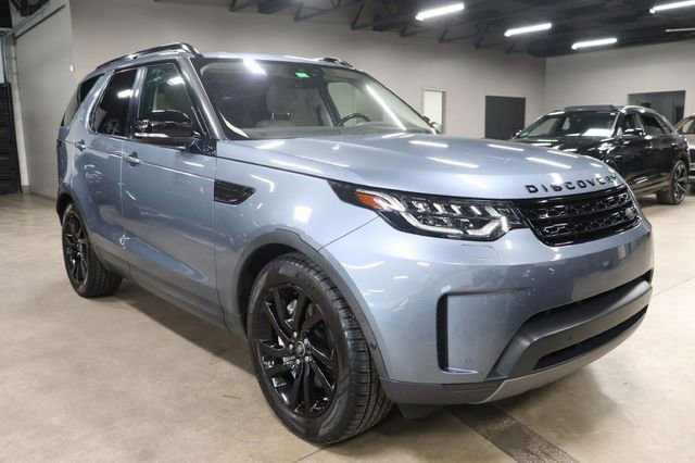 Used 2019 Land Rover Discovery SE image 7