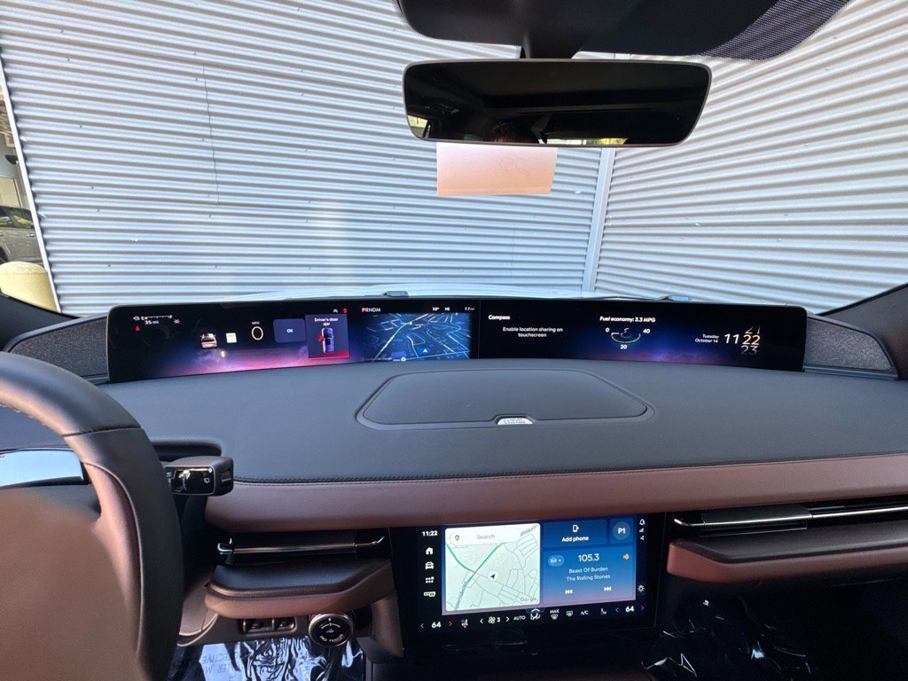 New 2025 Lincoln Navigator Reserve image 38