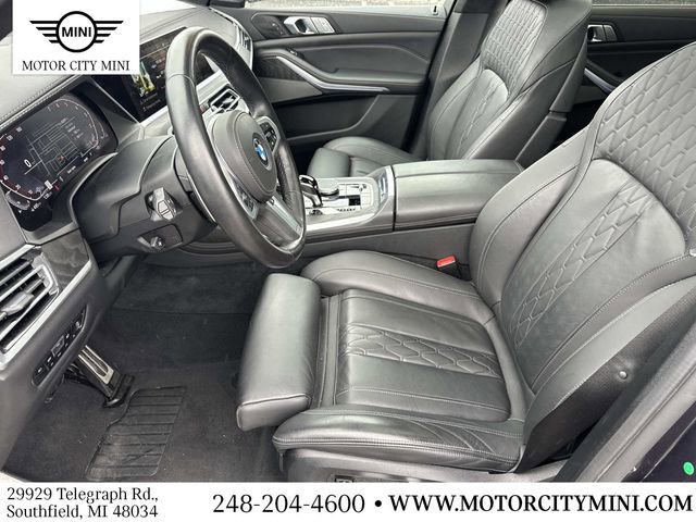 Used 2022 BMW X7 xDrive40i w/ M Sport Package image 24