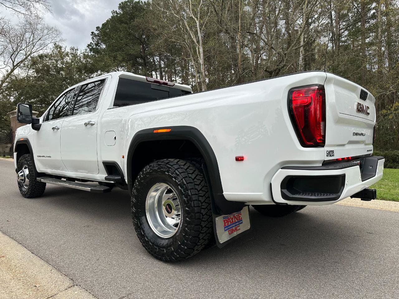 Used 2022 GMC Sierra 3500 Denali image 7