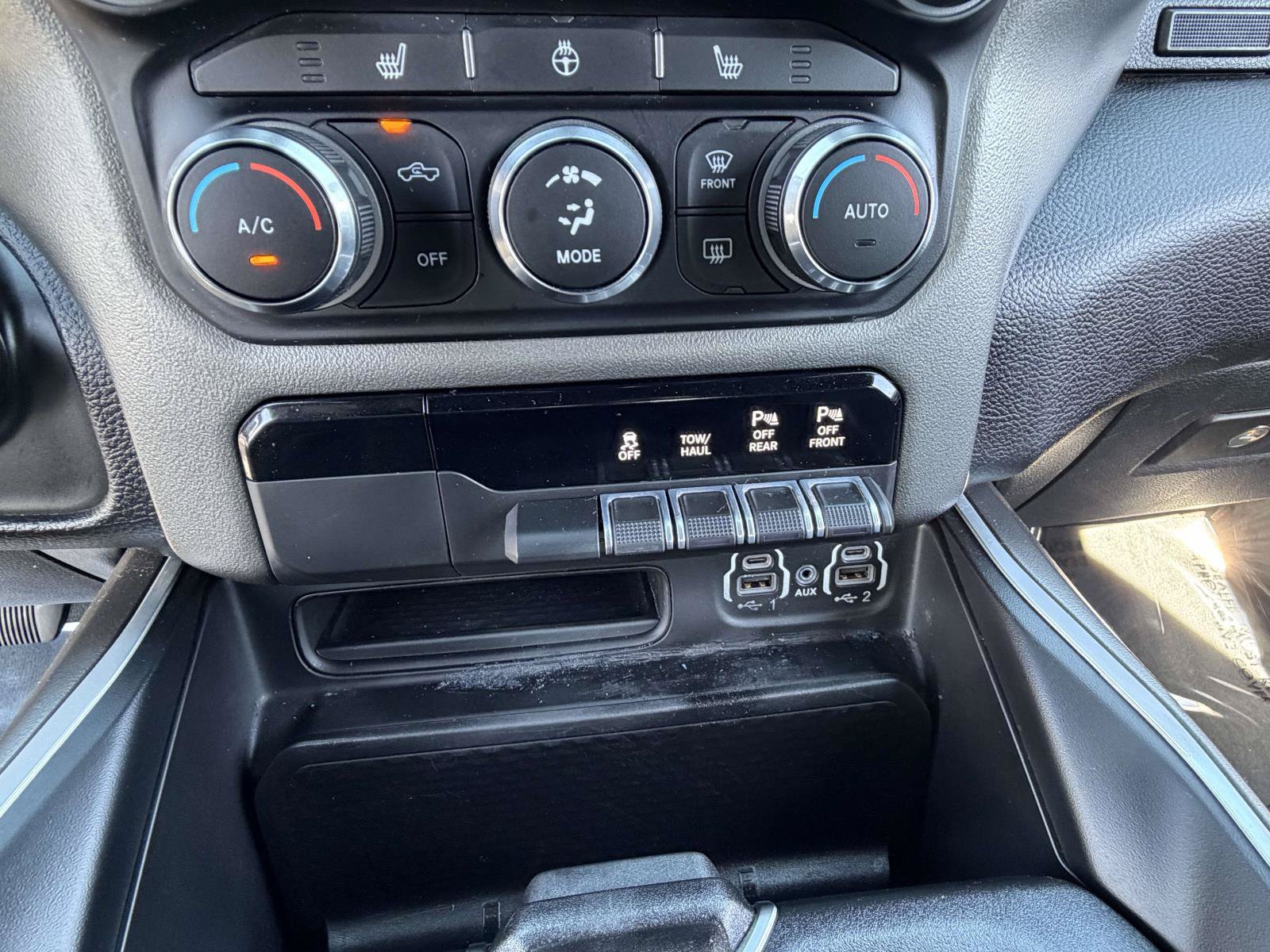 Used 2022 RAM 1500 Big Horn AWD/4WD image 13