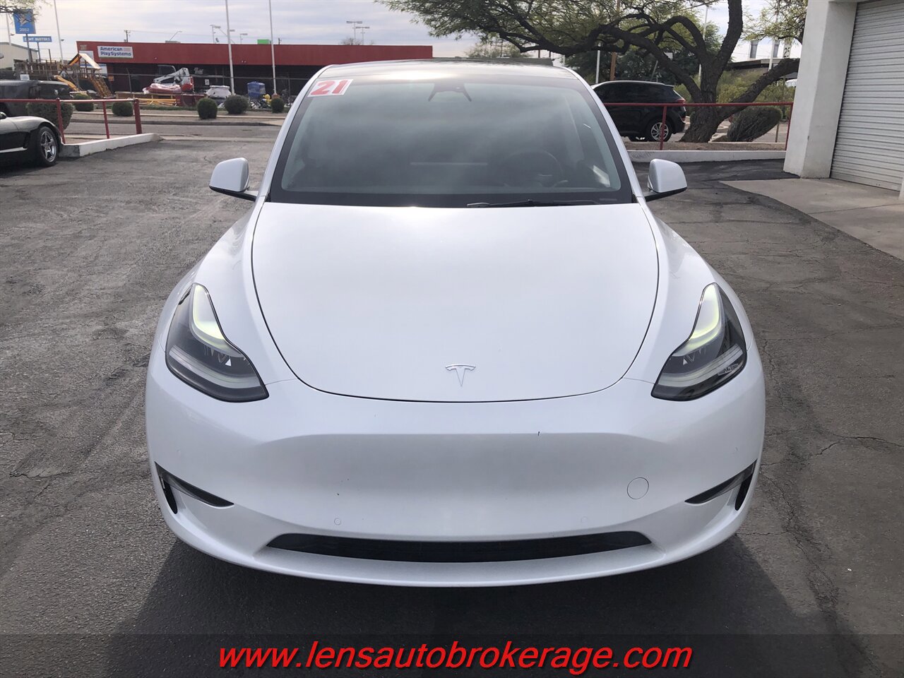 Used 2021 Tesla Model Y Performance image 3