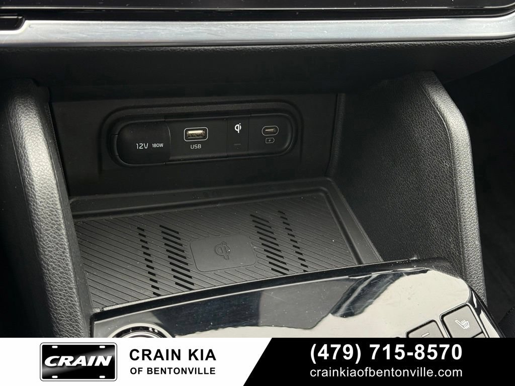 Certified 2025 Kia Sportage SX FWD image 18
