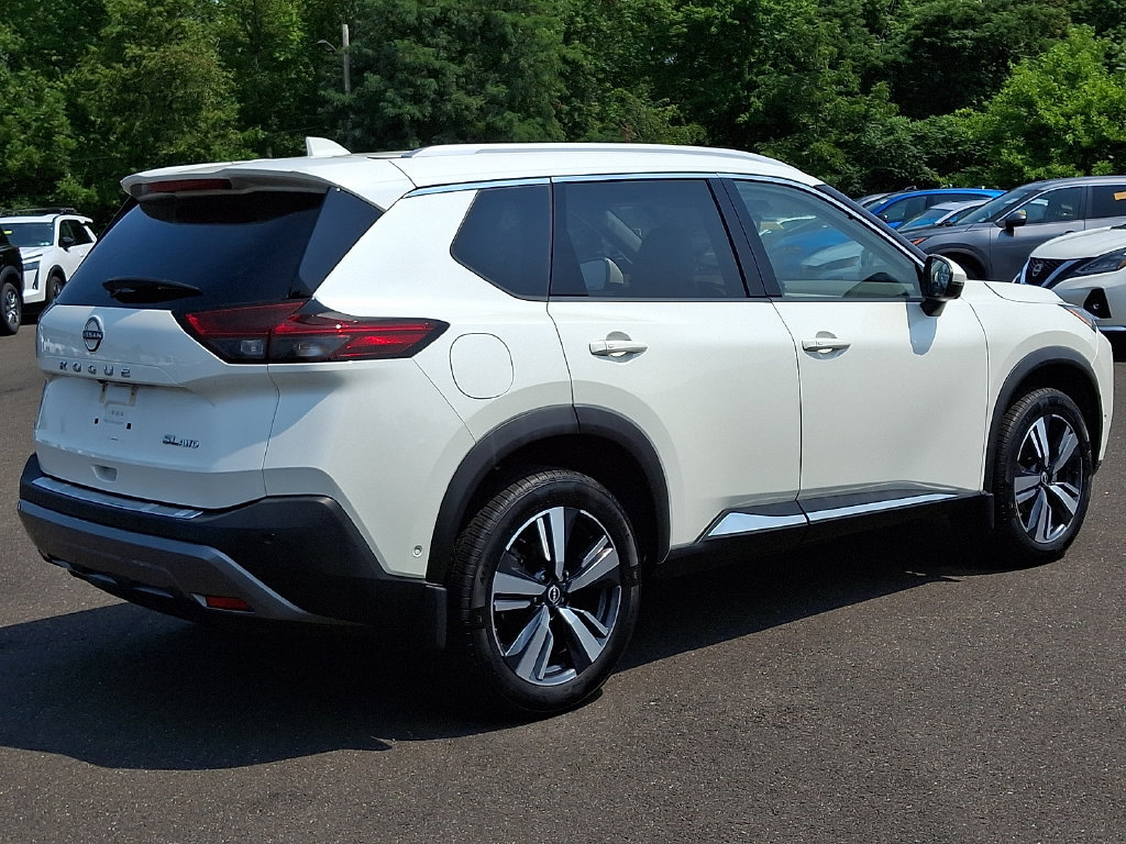 Used 2022 Nissan Rogue SL w/ SL Premium Package AWD/4WD image 7