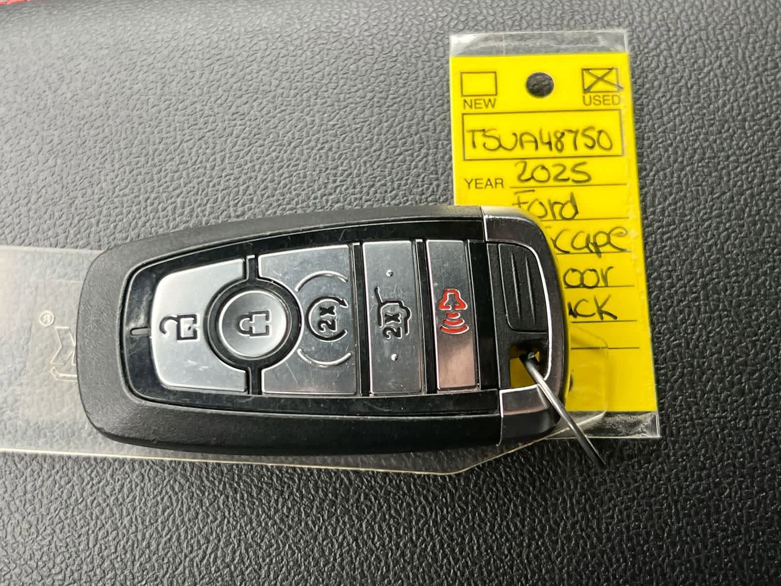 Used 2025 Ford Escape ST-Line w/ Tech Pack #1 image 35