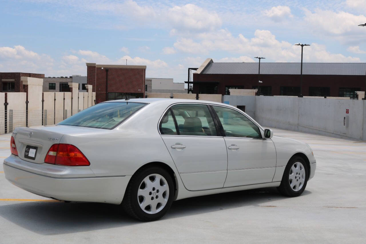 Used 2001 Lexus LS 430 RWD image 54