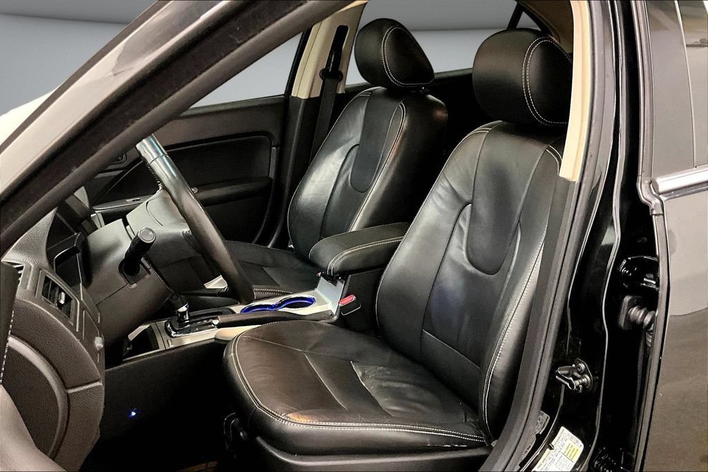 Used 2011 Ford Fusion SEL w/ 302A Rapid Spec Order Code FWD image 21