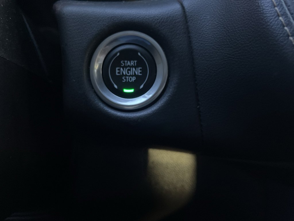 Used 2023 GMC Yukon SLT image 29