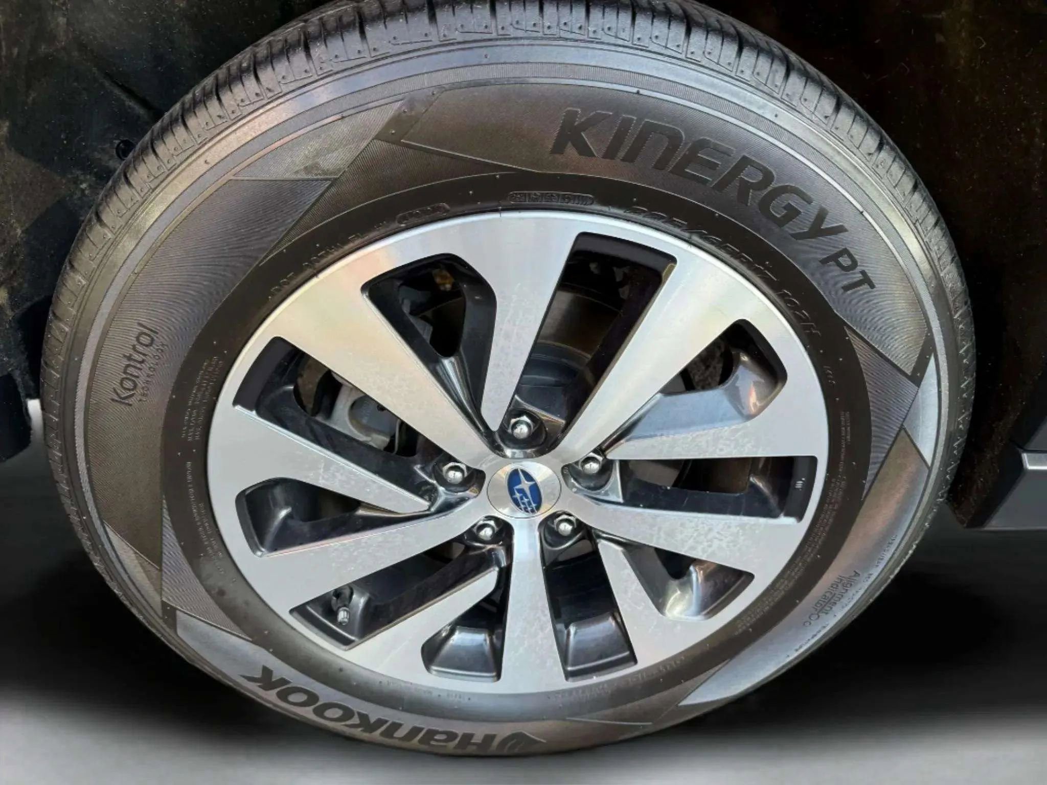 Used 2023 Subaru Outback image 33