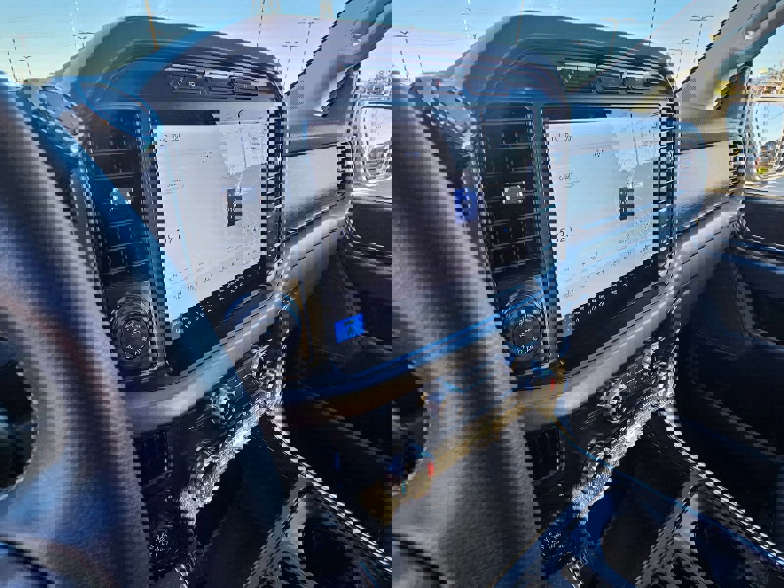 Used 2024 Ford F150 XLT w/ Mobile Office Package image 20