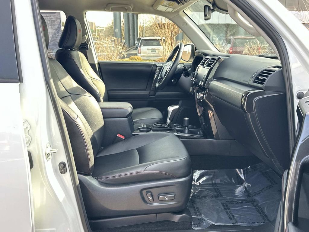 Used 2024 Toyota 4Runner TRD Off-Road Premium image 26