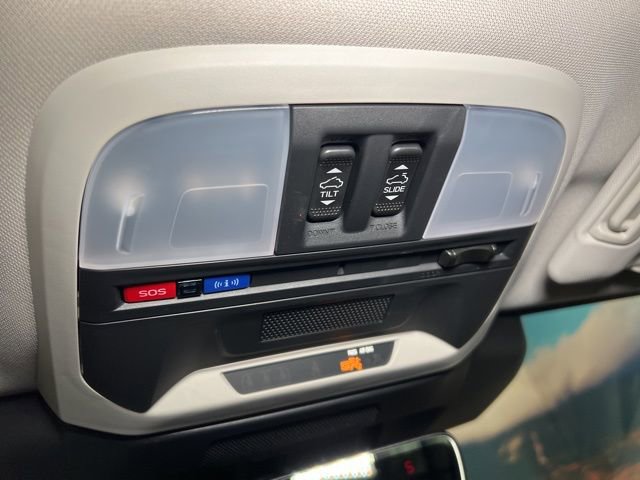 Certified 2025 Subaru Crosstrek 2.0i Premium image 42