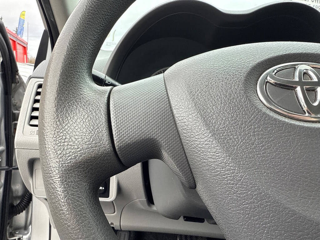Used 2009 Toyota Corolla LE FWD image 23