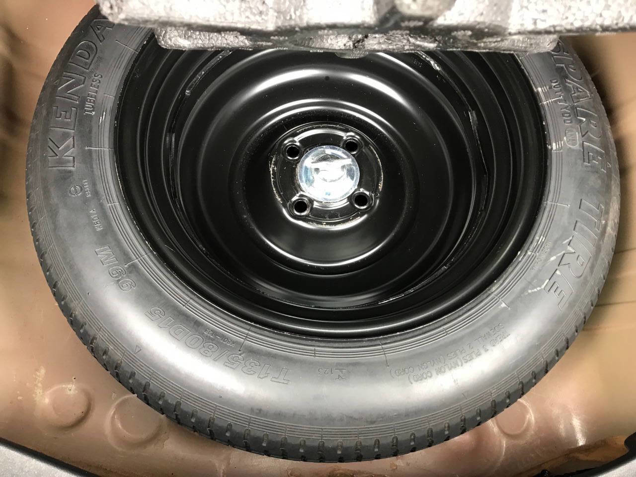 Used 2015 Honda Fit EX image 13