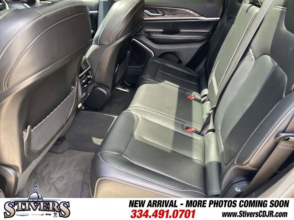 Used 2022 Jeep Grand Cherokee Limited RWD image 46