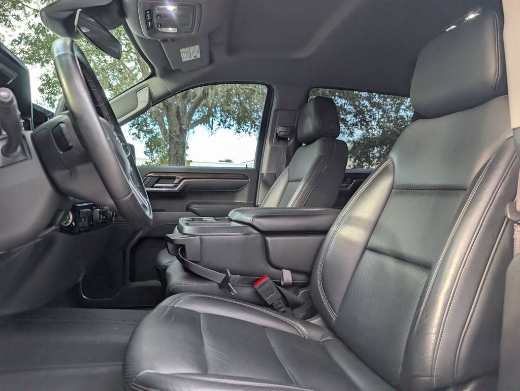 Used 2024 Chevrolet Silverado 1500 RST AWD/4WD image 18