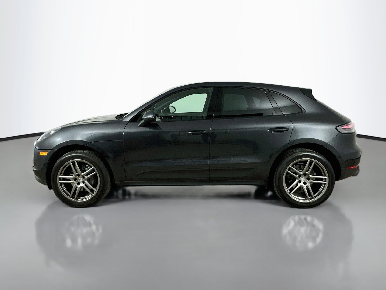 Used 2021 Porsche Macan S AWD/4WD image 8