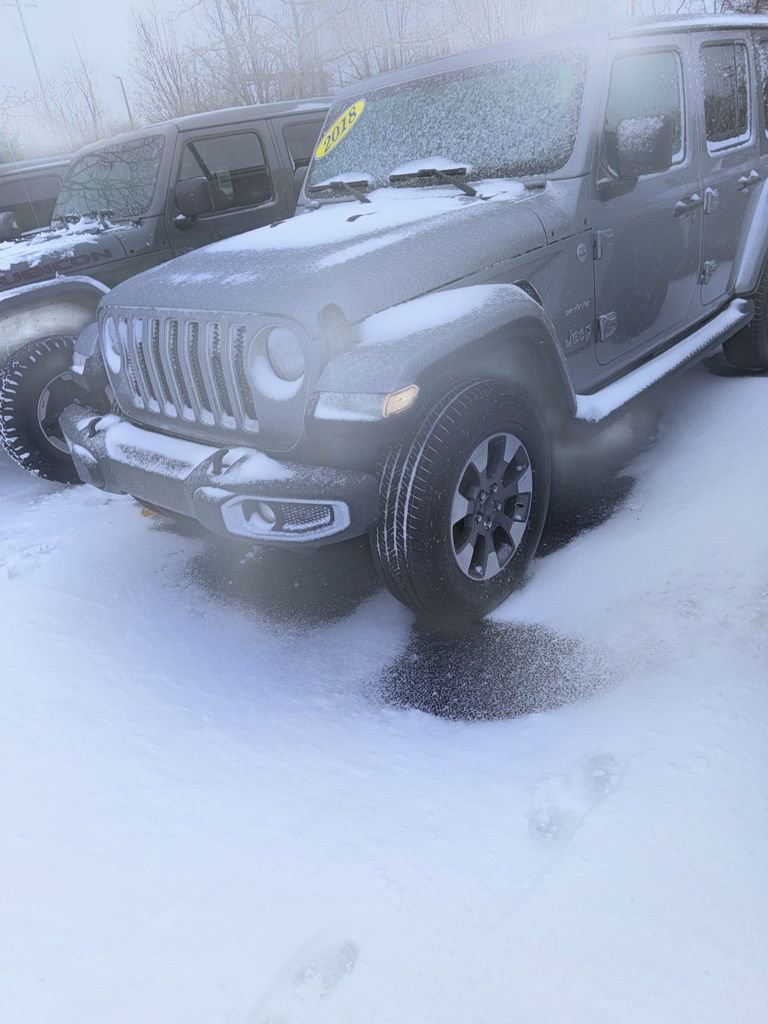 Used 2018 Jeep Wrangler Unlimited Sahara image 6