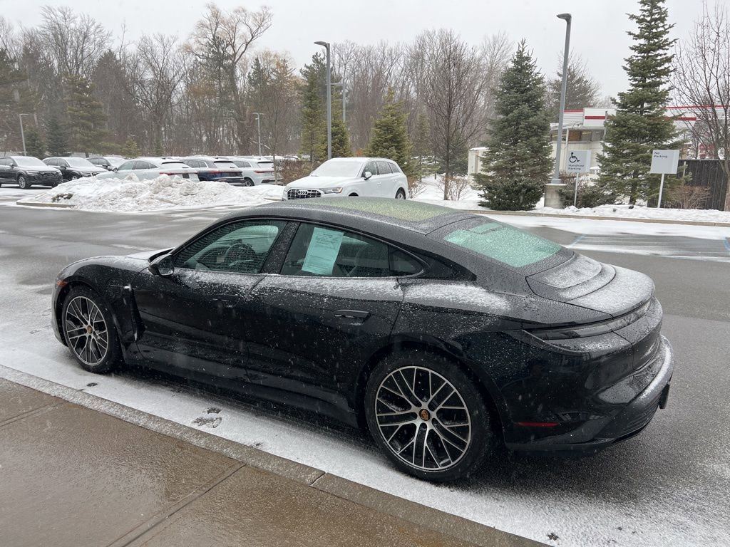 Used 2024 Porsche Taycan image 44
