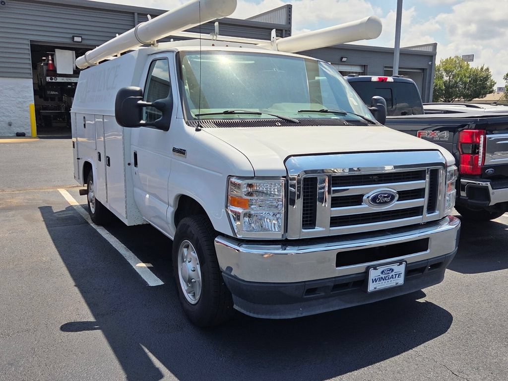 Used 2021 Ford E-350 and Econoline 350 Super Duty w/ Power Windows & Locks Group RWD image 7