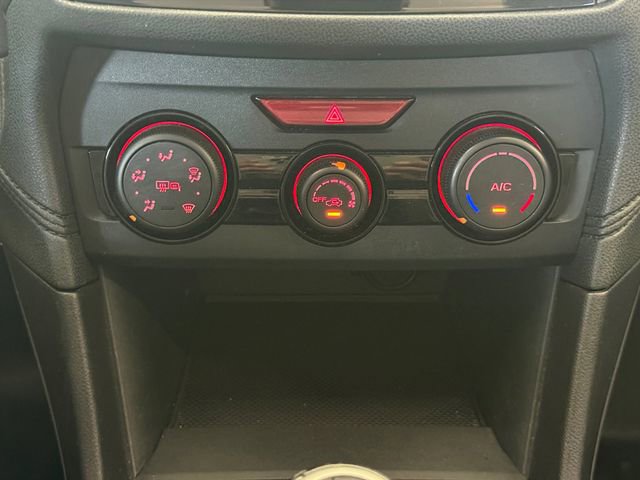 Used 2018 Subaru Crosstrek 2.0i Premium image 4