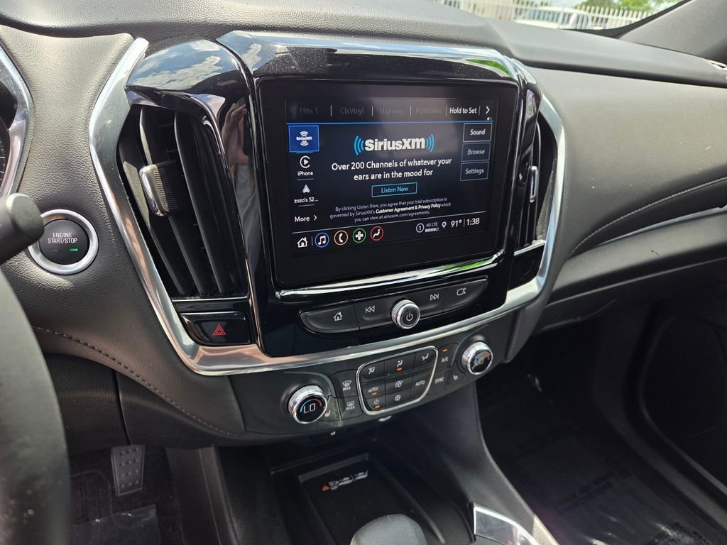 Certified 2023 Chevrolet Traverse LT FWD image 24