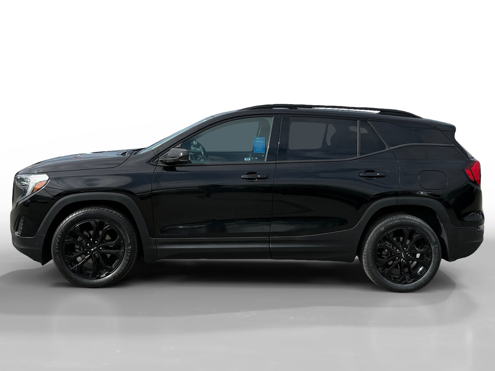 Used 2020 GMC Terrain SLE w/ Elevation Edition FWD image 2