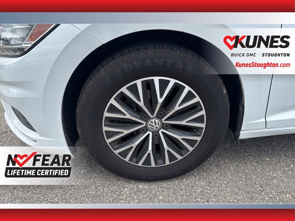 Used 2019 Volkswagen Jetta SE FWD image 16