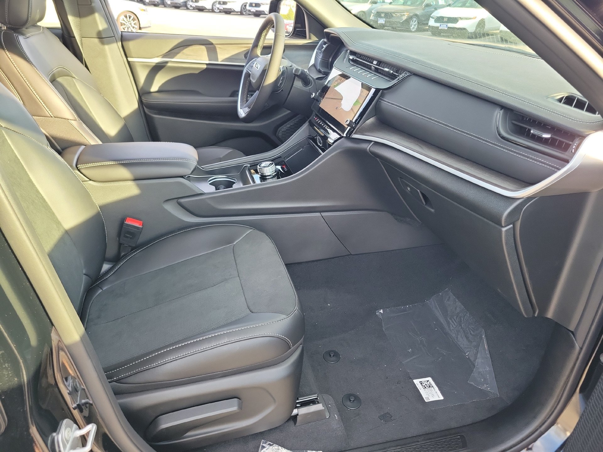 New 2026 Jeep Grand Cherokee Altitude RWD image 14