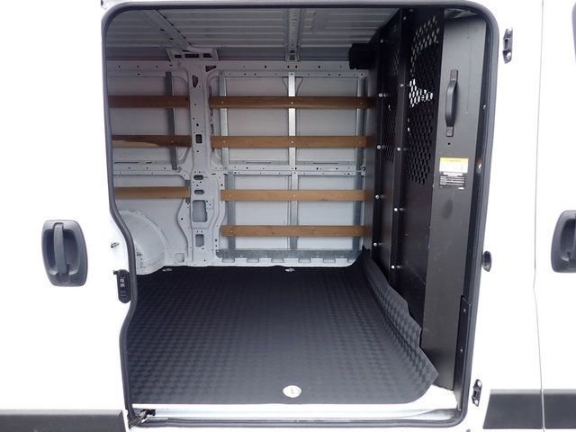 Used 2023 RAM ProMaster 2500 image 9