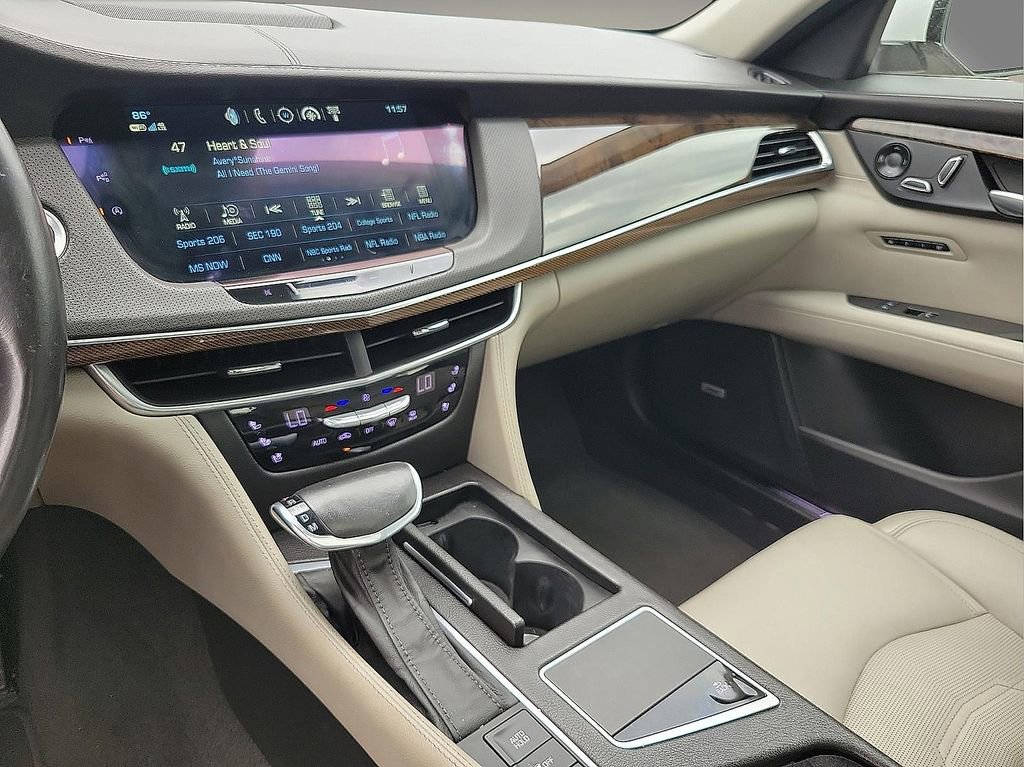 Used 2017 Cadillac CT6 Luxury AWD/4WD image 20