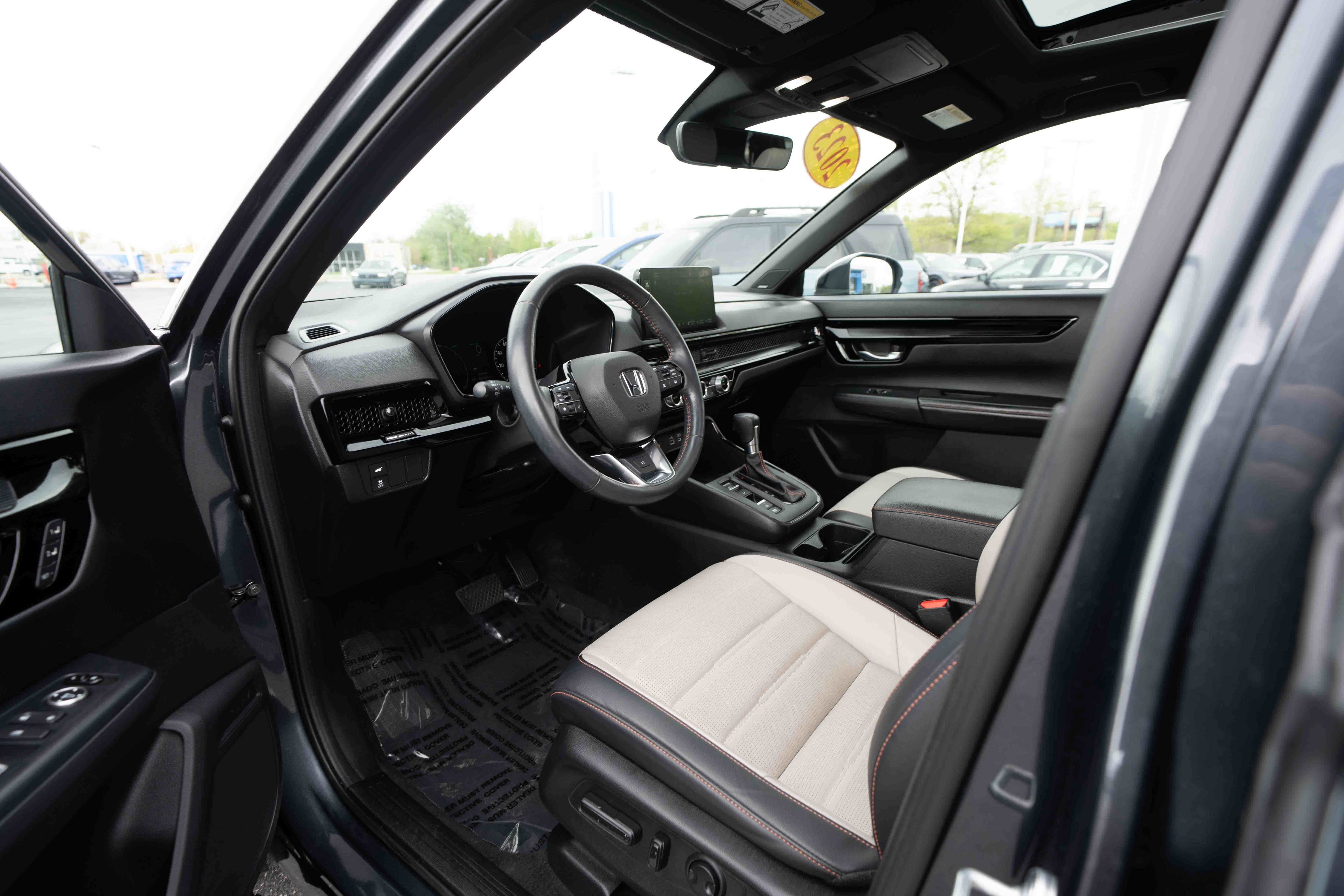 Certified 2023 Honda CR-V Sport Touring image 8
