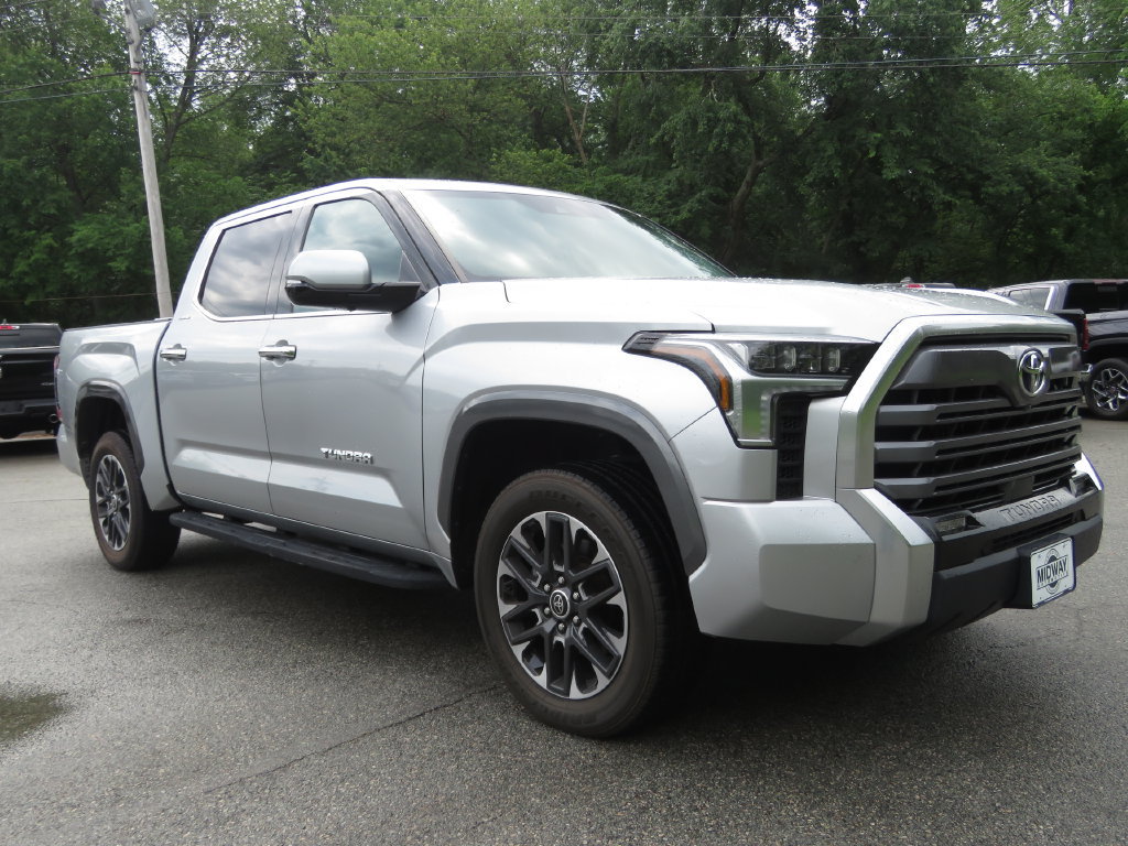 Used 2023 Toyota Tundra Limited AWD/4WD image 3