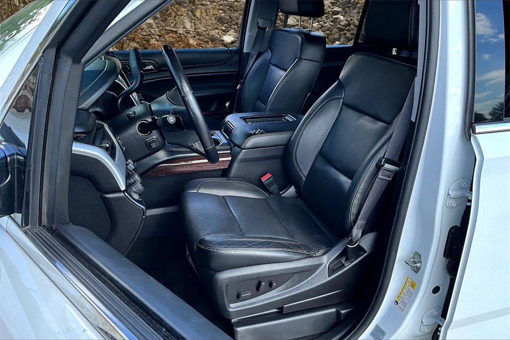 Used 2016 GMC Yukon SLT w/ Open Road Package image 24