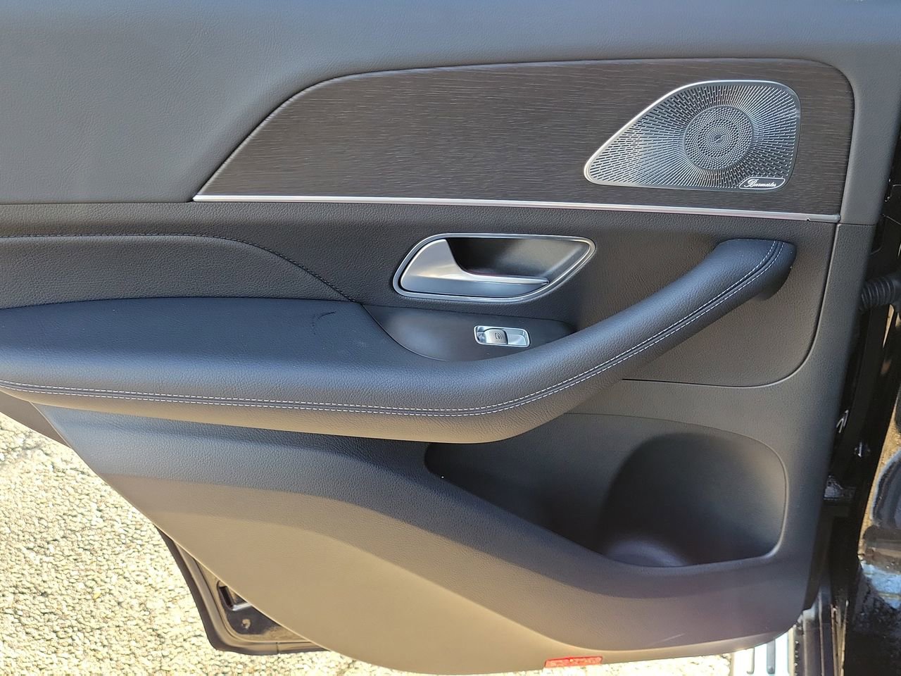 Used 2025 Mercedes-Benz GLE 350 4MATIC image 11