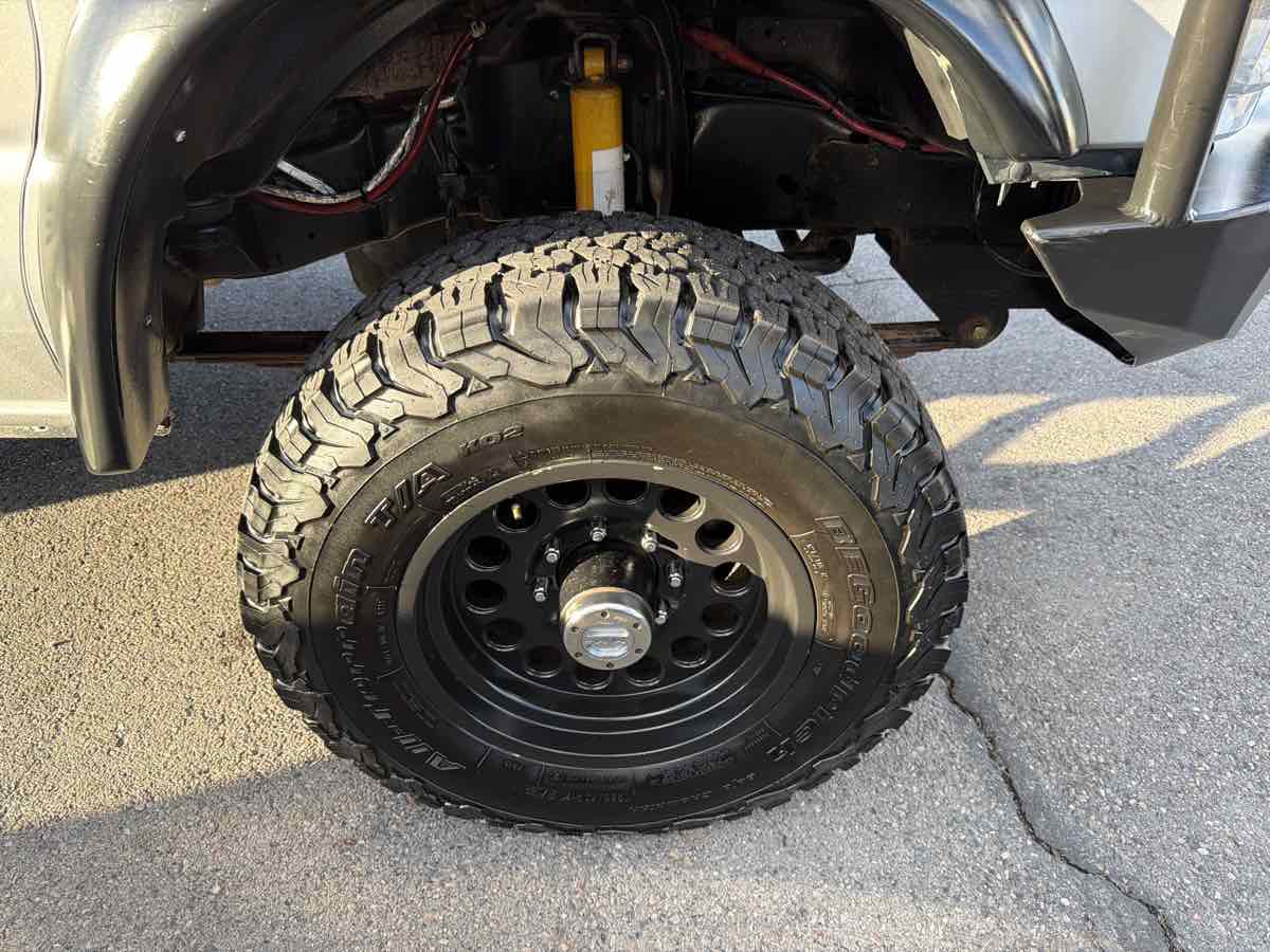 Used 2010 Ford E-350 and Econoline 350 Super Duty image 15