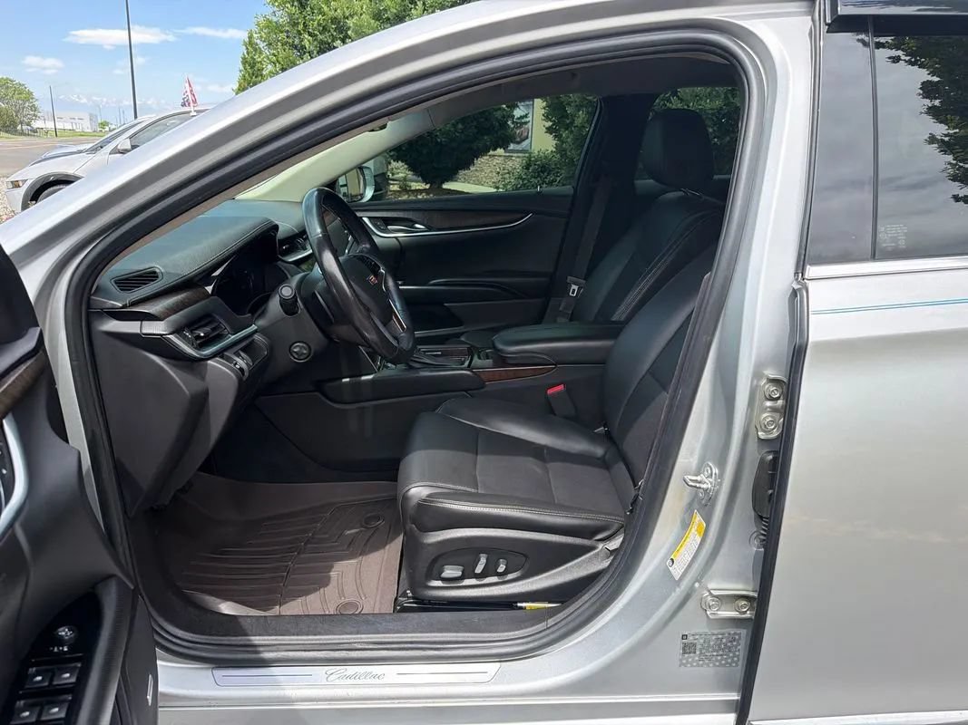 Used 2018 Cadillac XTS Luxury FWD image 44