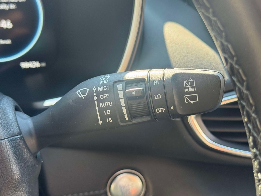 Used 2022 Hyundai Santa Fe Limited AWD/4WD image 24