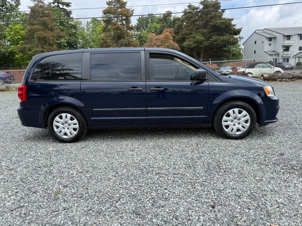Used 2013 Dodge Grand Caravan American Value Package FWD image 5