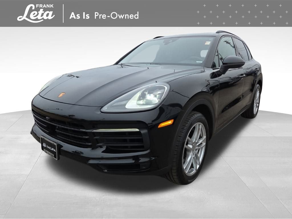 Used 2022 Porsche Cayenne w/ Premium Package image 1