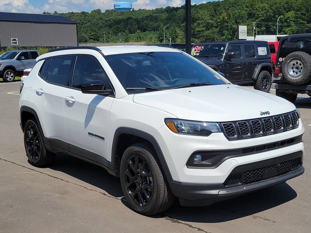 New 2026 Jeep Compass Latitude