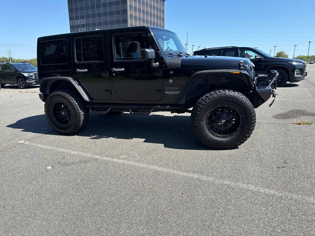 Used 2014 Jeep Wrangler Unlimited Sport w/ Quick Order Package 24S AWD/4WD image 3